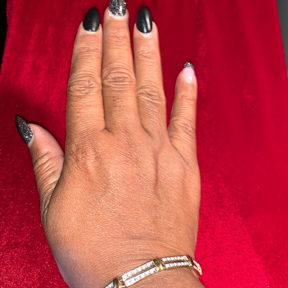 Tennis Bracelet - Gold Plated Swarovski Crystals - Picture 3 of 5